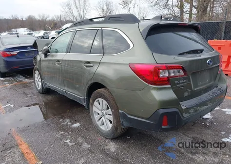 2019 Subaru Outback 2.5I Premium z USA, uszkodzony, nr VIN 4S4BSAFC8K3387601